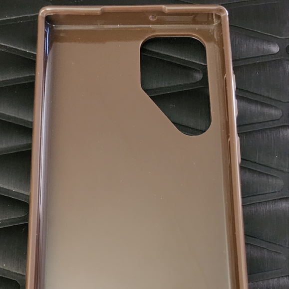 Velvet Caviar Phone Case for Samsung Galaxy S22 Ultra - Picture 3 of 4